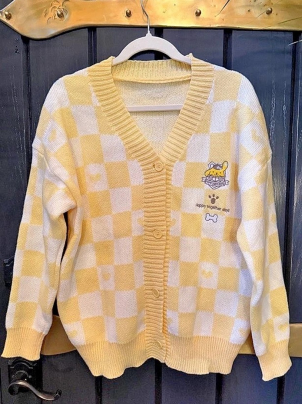 NWT Women’s Sanrio Pompompurin Yellow Checkerboard Cardigan Sweater Medium